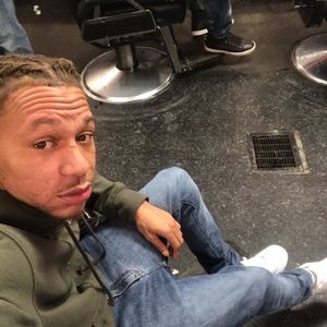 Meet your Posher, Terran